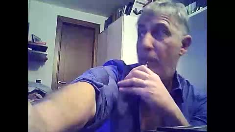 Willfire71 online show from December 2024 01:46:01 PM