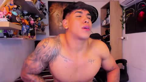 Snapshot of william_dracko9 chatting on February 2025 03:04:02 AM Dracko online show from February 2025 03:04:02 AM