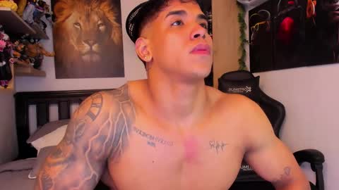 Snapshot of william_dracko9 chatting on October 2025 12:42:02 AM Dracko online show from October 2025 12:42:02 AM