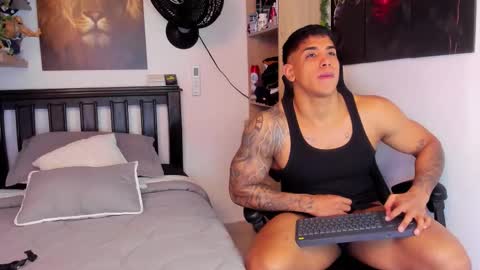 Snapshot of william_dracko9 chatting on October 2025 08:10:01 PM Dracko online show from October 2025 08:10:01 PM