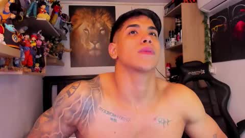 Snapshot of william_dracko9 chatting on December 2025 07:09:01 PM Dracko online show from December 2025 07:09:01 PM