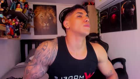 Snapshot of william_dracko9 chatting on December 2025 03:44:02 AM Dracko online show from December 2025 03:44:02 AM