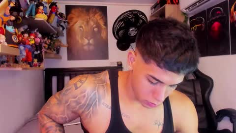 Dracko online show from December 2025 07:53:01 PM