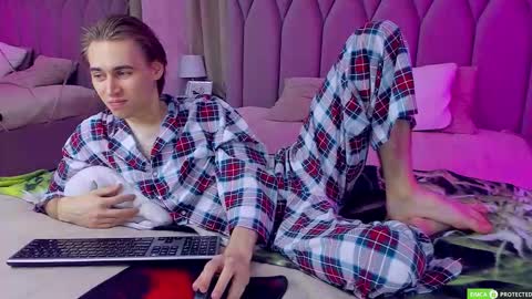 Snapshot of williamdyson chatting on September 2025 03:16:02 AM William online show from September 2025 03:16:02 AM