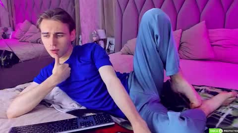 Snapshot of williamdyson chatting on September 2025 03:08:02 AM William online show from September 2025 03:08:02 AM