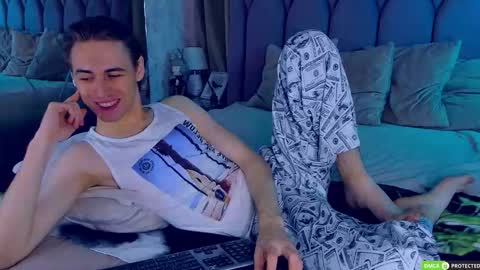 Snapshot of williamdyson chatting on October 2025 03:17:01 AM William online show from October 2025 03:17:01 AM