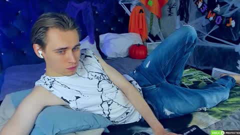 Snapshot of williamdyson chatting on October 2025 04:02:01 AM William online show from October 2025 04:02:01 AM