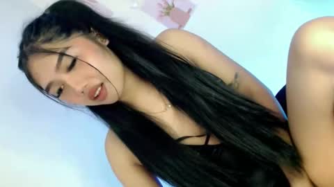 LE XI online show from February 2026 09:03:02 PM