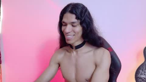 willy_veins online show from April 2026 04:30:02 PM