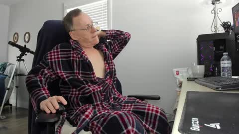 WillySkynn online show from May 2026 06:17:01 PM