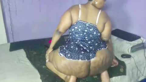 Snapshot of wilmaassylum chatting on September 2025 06:04:02 AM wilmaassylum online show from September 2025 06:04:02 AM