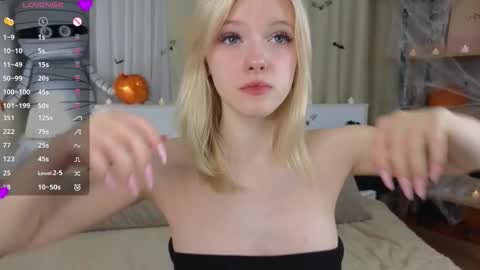 Snapshot of wilonebute chatting on November 2025 11:43:02 AM Mary online show from November 2025 11:43:02 AM