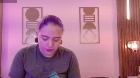 Winchester Hanna online show from May 2026 09:00:01 PM