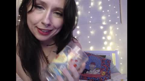 Snapshot of wingardiumleveveosa chatting on March 2025 04:12:02 AM Eevie online show from March 2025 04:12:02 AM