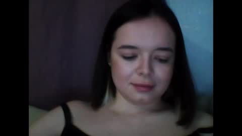 Emma  online show from February 2025 12:59:01 PM