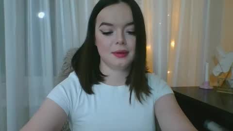 Emma  online show from February 2026 06:55:02 PM