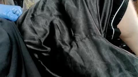 wisheyeknew2 online show from May 2026 03:58:02 AM