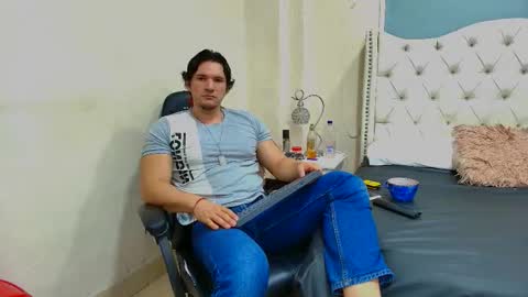 Wiston online show from February 2026 01:51:01 PM