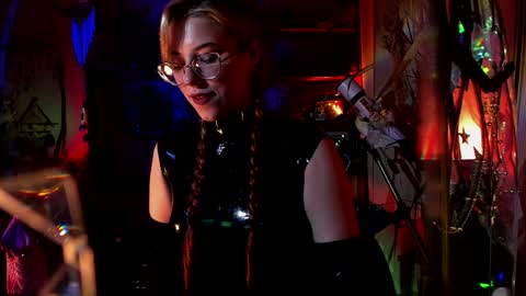 Snapshot of witch_fiona chatting on January 2025 08:13:01 PM Goddess of two strapons - Mr. long Don Mr. Pinky online show from January 2025 08:13:01 PM