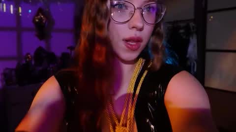 Snapshot of witch_fiona chatting on February 2026 08:05:01 PM Goddess of two strapons - Mr. long Don Mr. Pinky online show from February 2026 08:05:01 PM