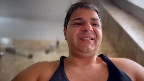 Witebull online show from January 2025 11:39:01 AM