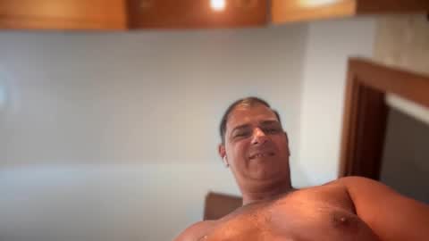 Witebull online show from April 2026 10:20:02 AM