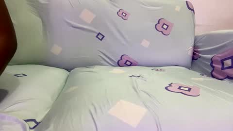 Snapshot of wizycandy_1 chatting on January 2025 01:03:01 AM Wiz and Candy online show from January 2025 01:03:01 AM