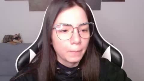 Alex online show from May 2026 01:24:02 AM