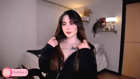 Snapshot of wolfsfoster chatting on September 2025 03:29:01 AM online show from September 2025 03:29:01 AM