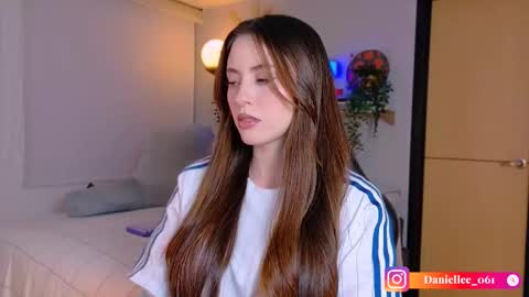 Snapshot of wolfsfoster chatting on March 2026 02:50:02 AM online show from March 2026 02:50:02 AM