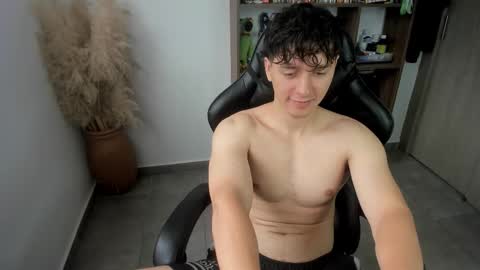 wolker_allan online show from December 2025 02:58:02 PM