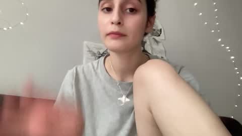 Snapshot of wonderland_stia chatting on September 2025 11:33:02 AM Stia online show from September 2025 11:33:02 AM