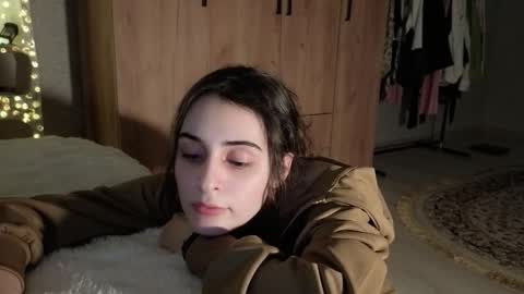 Stia online show from January 2026 06:02:02 PM