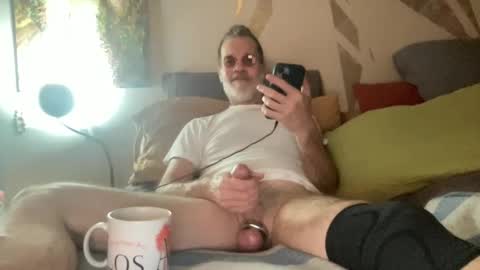 Snapshot of woodchuck185 chatting on December 2024 10:38:02 AM Chuck online show from December 2024 10:38:02 AM