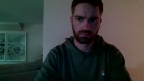 woodeee77 online show from October 2025 08:10:01 PM