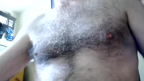 Snapshot of woodiesays chatting on September 2025 04:01:02 PM WoodieSays online show from September 2025 04:01:02 PM