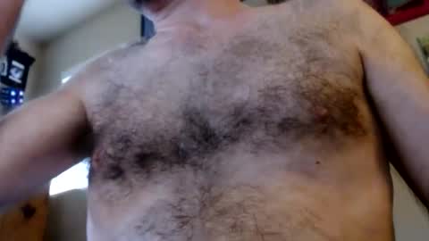 Snapshot of woodiesays chatting on November 2025 05:33:02 PM WoodieSays online show from November 2025 05:33:02 PM