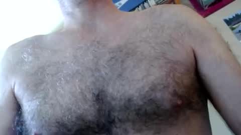 Snapshot of woodiesays chatting on February 2026 05:17:01 PM WoodieSays online show from February 2026 05:17:01 PM