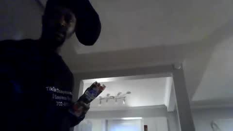 Woodpipe69 online show from December 2024 10:26:01 PM