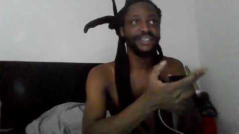 Woodpipe69 online show from November 2025 12:36:02 PM