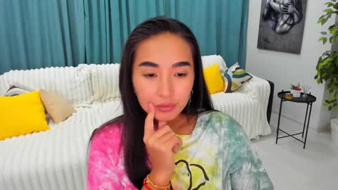 dudetta Kim online show from January 2025 02:39:01 PM