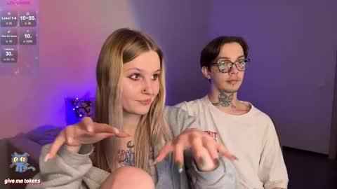 Arnika and Simon online show from January 2025 07:29:02 PM