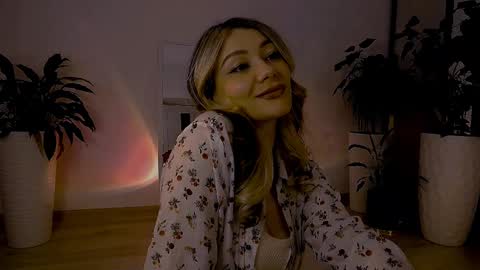 Snapshot of worldsbaby chatting on February 2025 10:22:01 PM worldsbaby online show from February 2025 10:22:01 PM