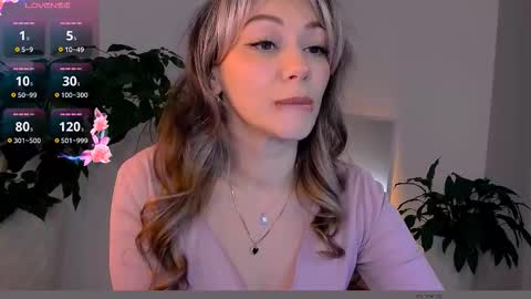 Snapshot of worldsbaby chatting on November 2025 04:29:01 PM worldsbaby online show from November 2025 04:29:01 PM