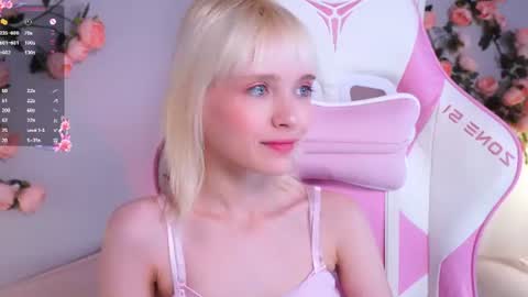 wow_angel online show from June 2026 06:14:01 AM