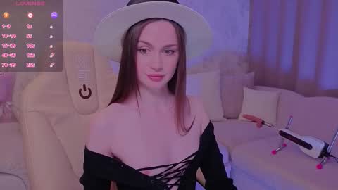 Snapshot of wow_kate chatting on November 2025 04:01:02 AM Kate online show from November 2025 04:01:02 AM