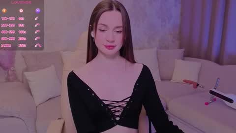 Snapshot of wow_kate chatting on November 2025 11:32:02 AM Kate online show from November 2025 11:32:02 AM