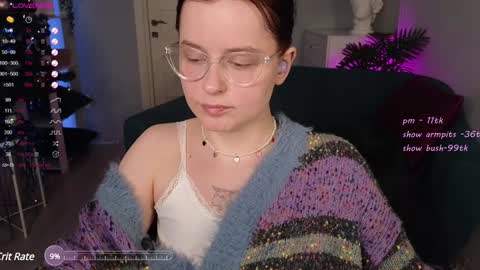 Snapshot of wow_luvng chatting on December 2024 02:49:01 PM Rebecy online show from December 2024 02:49:01 PM