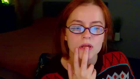 Snapshot of wow_luvng chatting on September 2025 01:46:01 PM Rebecy online show from September 2025 01:46:01 PM