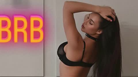 Snapshot of wowlovie666 chatting on September 2025 08:13:01 PM Emi online show from September 2025 08:13:01 PM